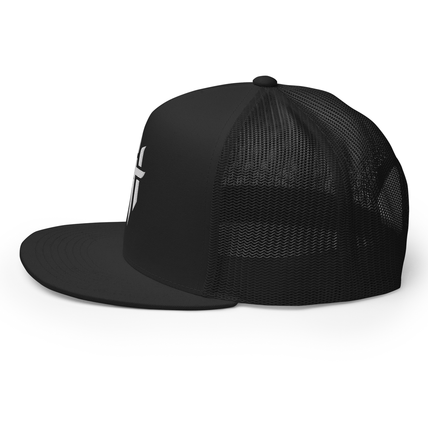 WHITE LOGO TRUCKER HAT